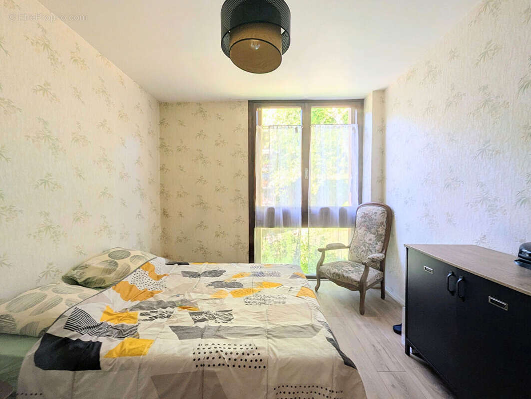 Appartement à JOUY-EN-JOSAS