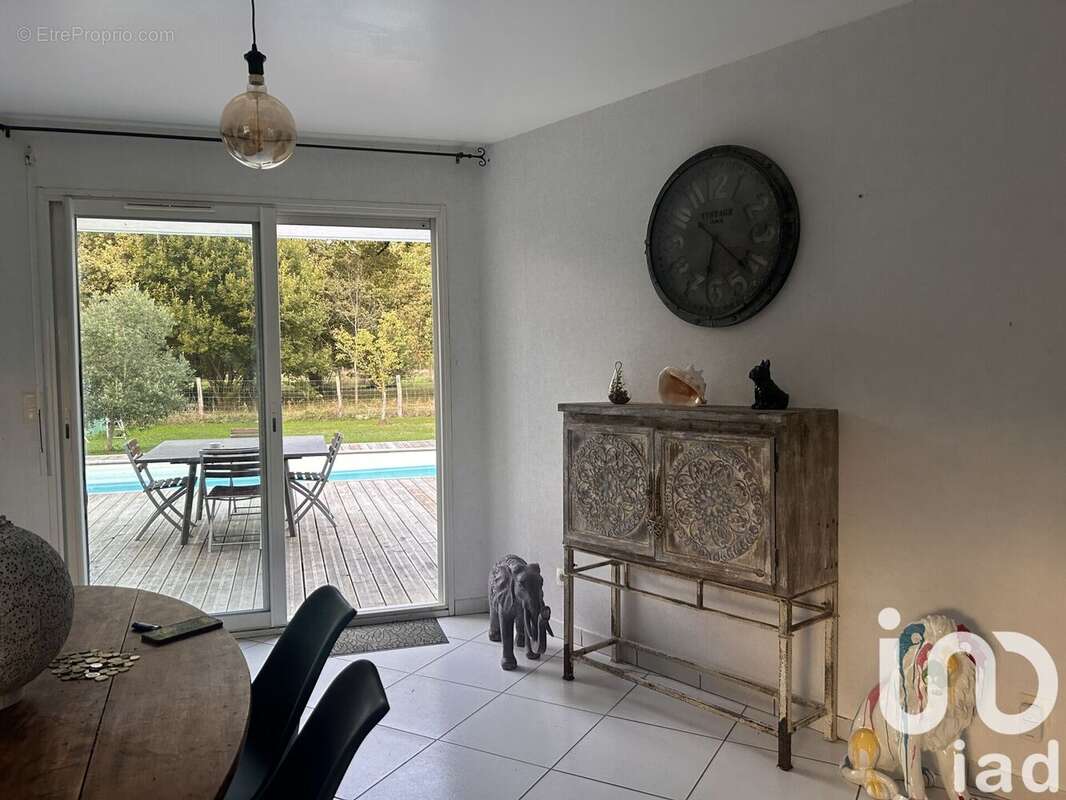 Photo 4 - Maison à SAINT-DENIS-DE-PILE