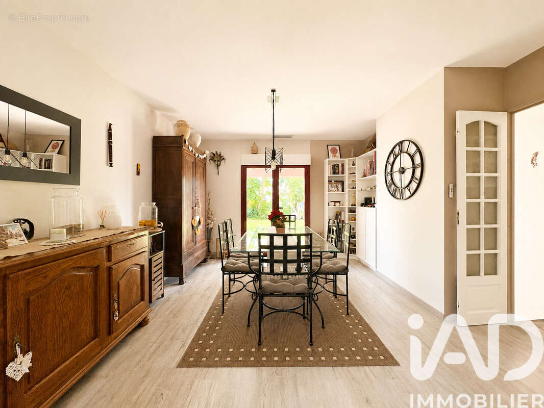 Maison 113 m² à Lias  - photo 2