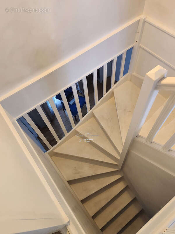 Appartement à LA COURNEUVE