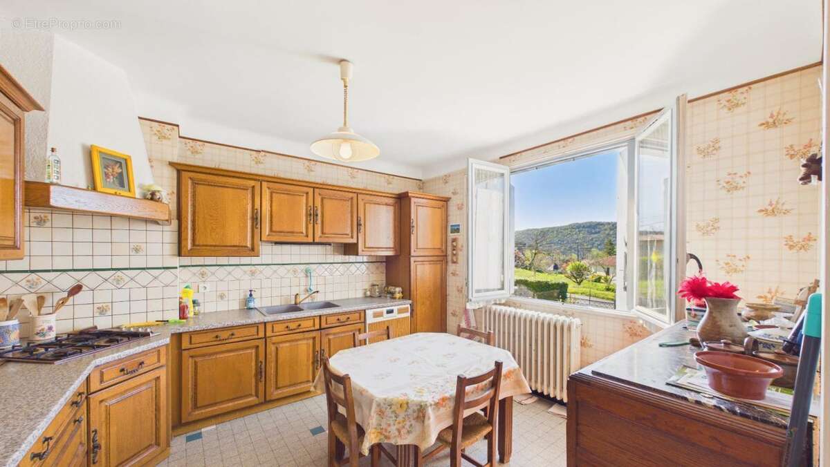 Maison à CAJARC