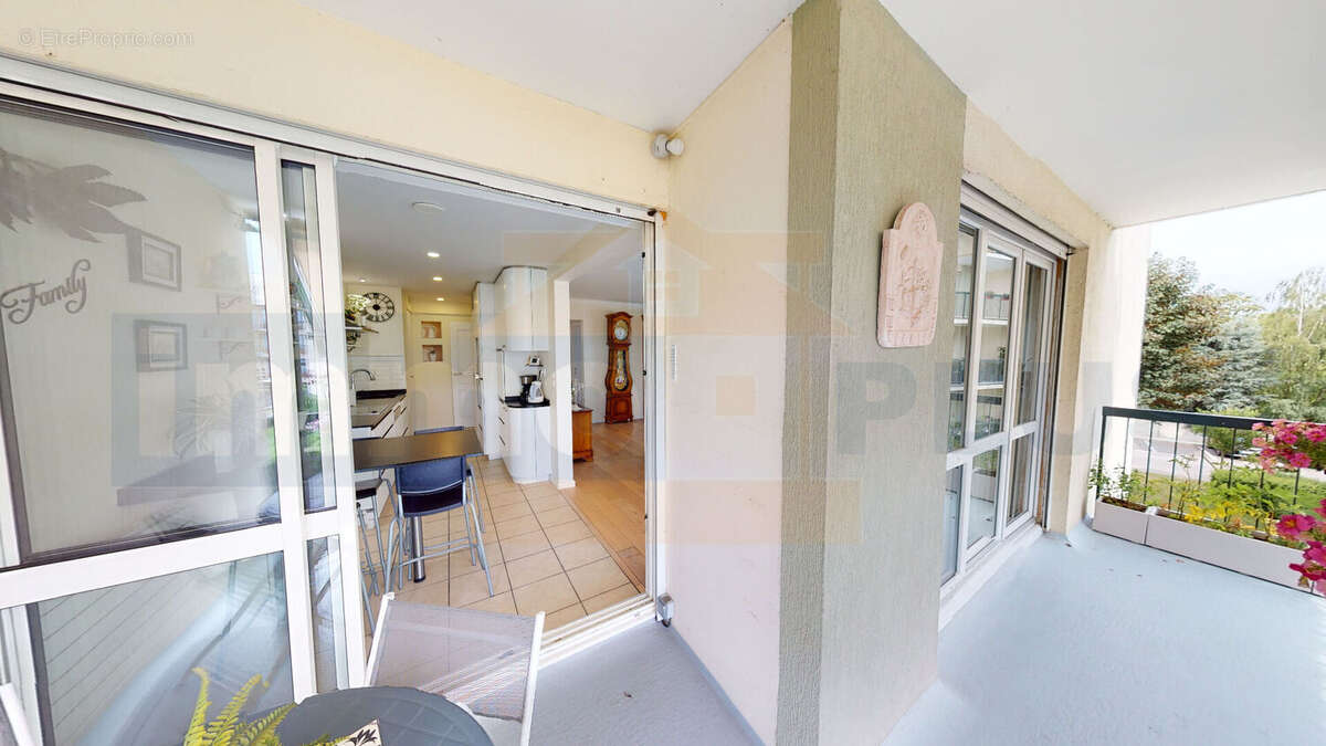 Appartement à BOIS-D'ARCY