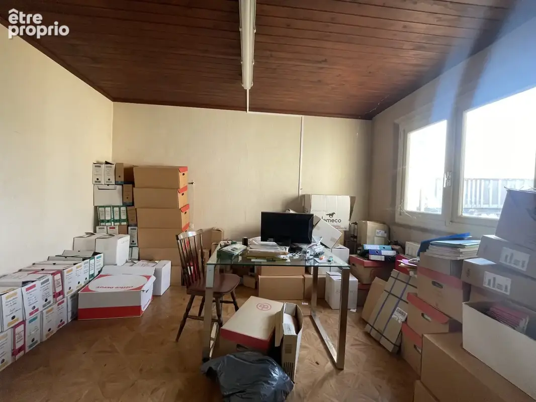 Ensemble immobilier avec deux maisons, un entrepôt et terrain constructible - photo 14