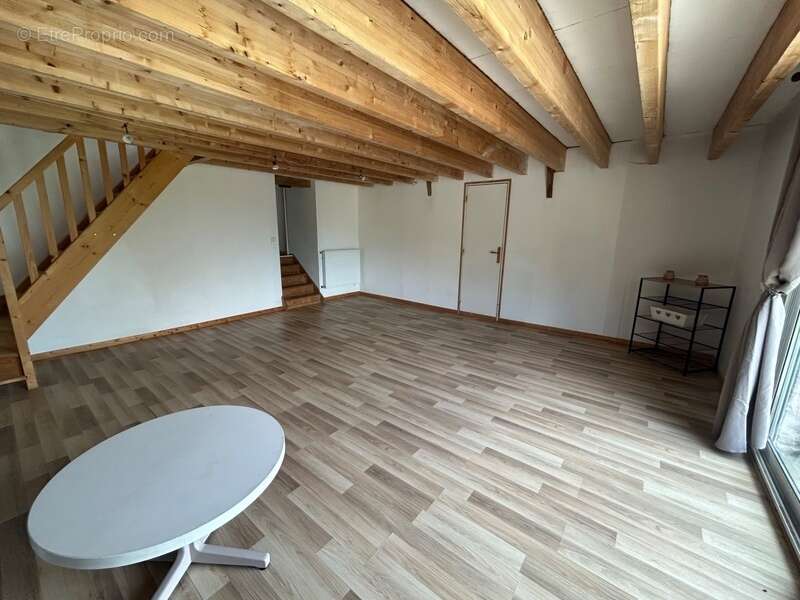 Maison à GRAND-CHAMP