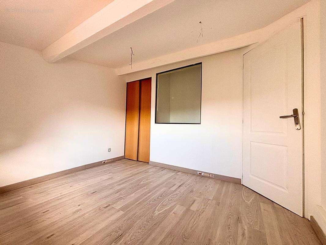 Maison 73 m² à Saint-Martin  - photo 10