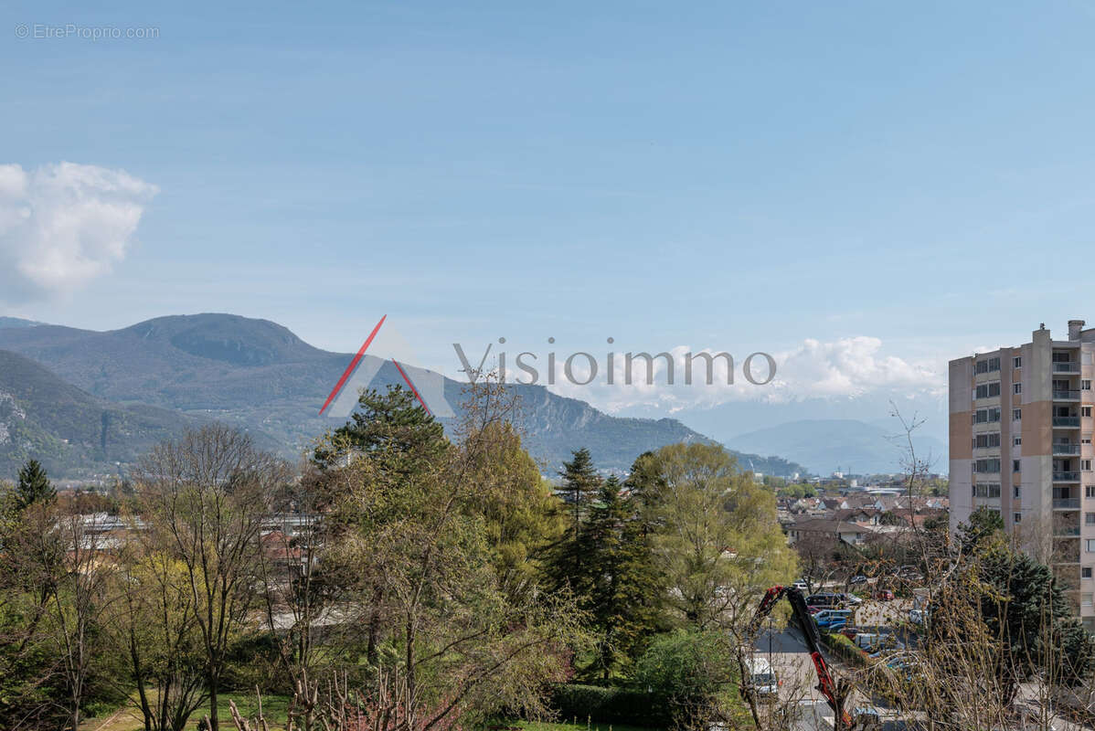 Appartement à SASSENAGE