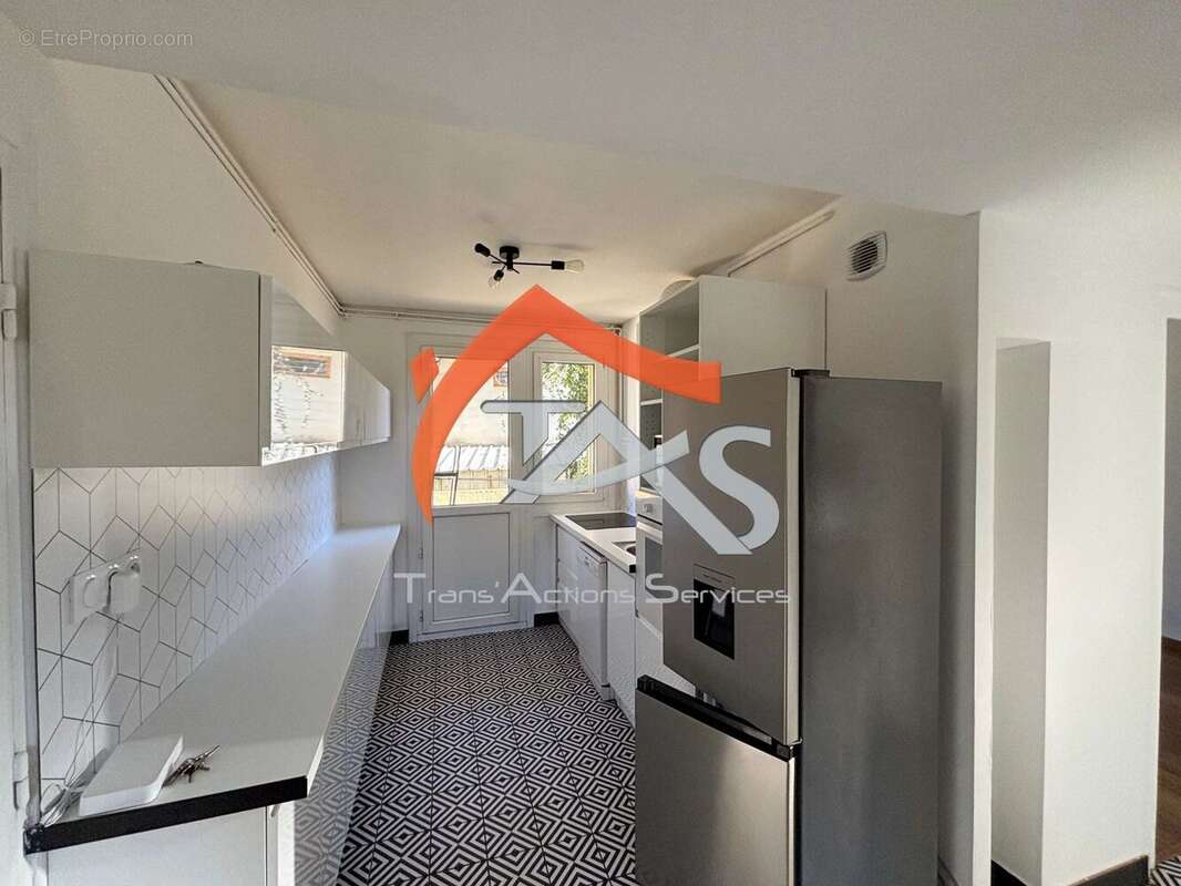Appartement à SAINT-ETIENNE
