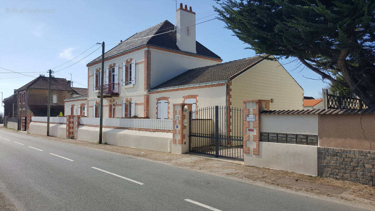 Appartement à PREFAILLES