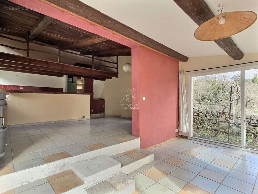 Maison à MANDAGOUT