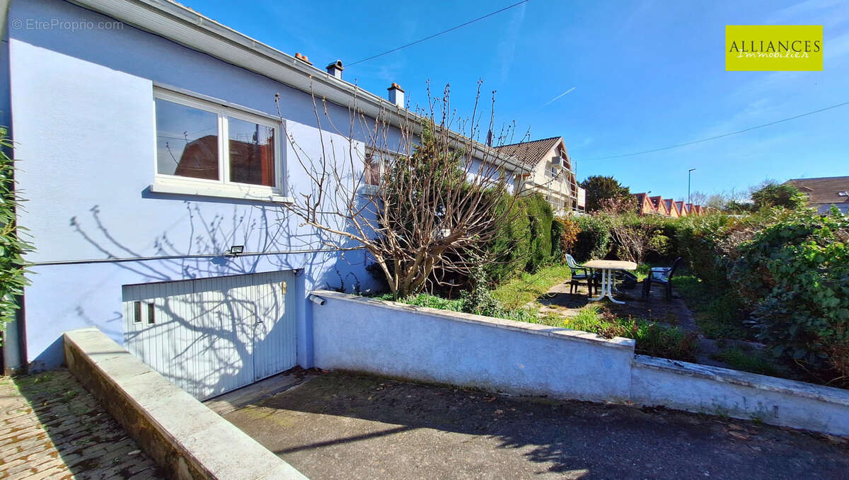 Maison à CERNAY