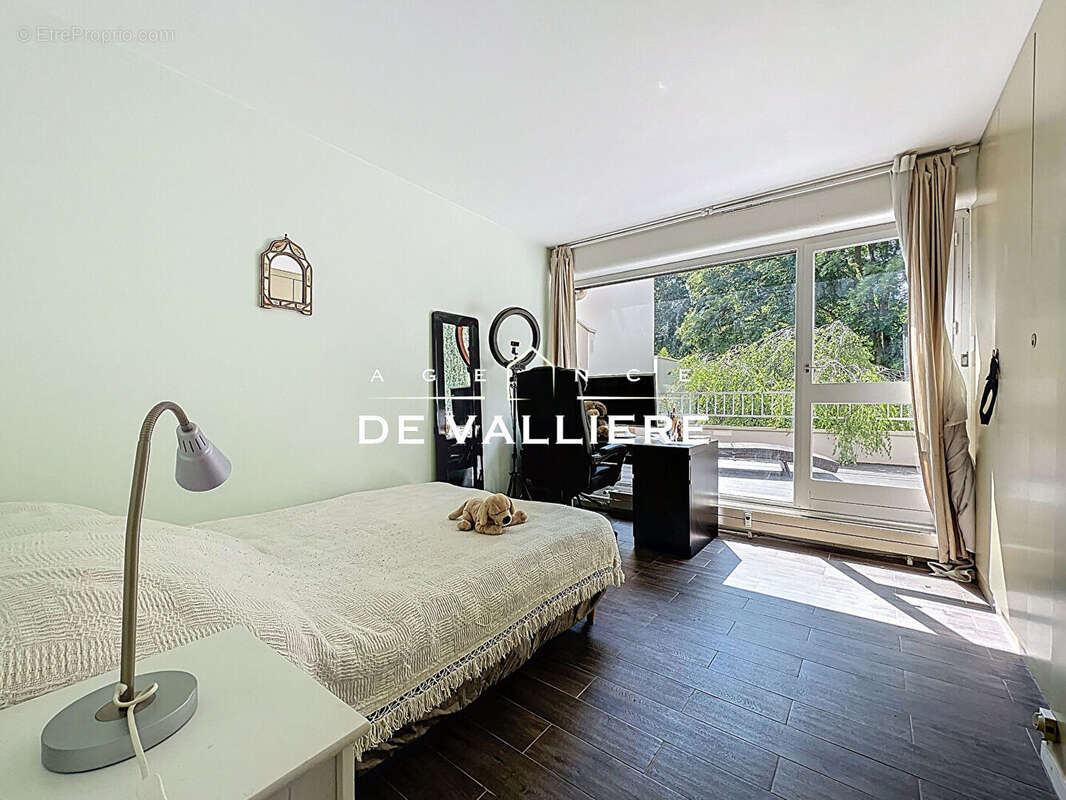 Appartement à NANTERRE