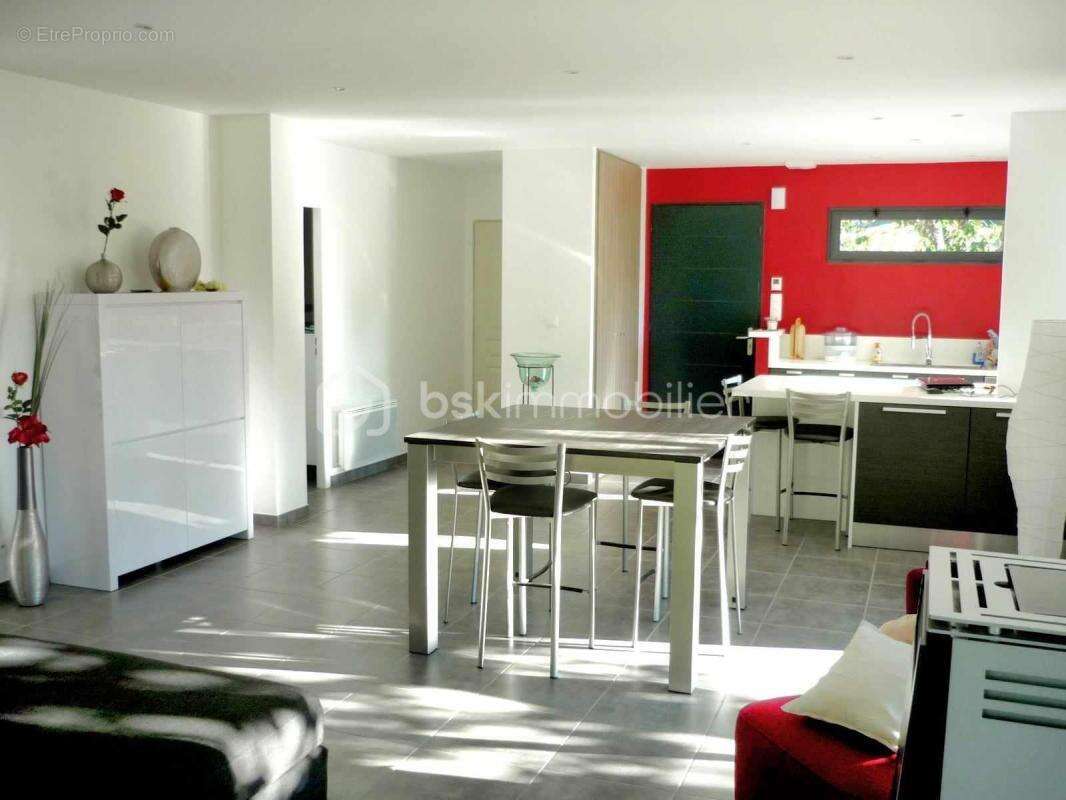 Maison à LABASTIDE-SUR-BESORGUES