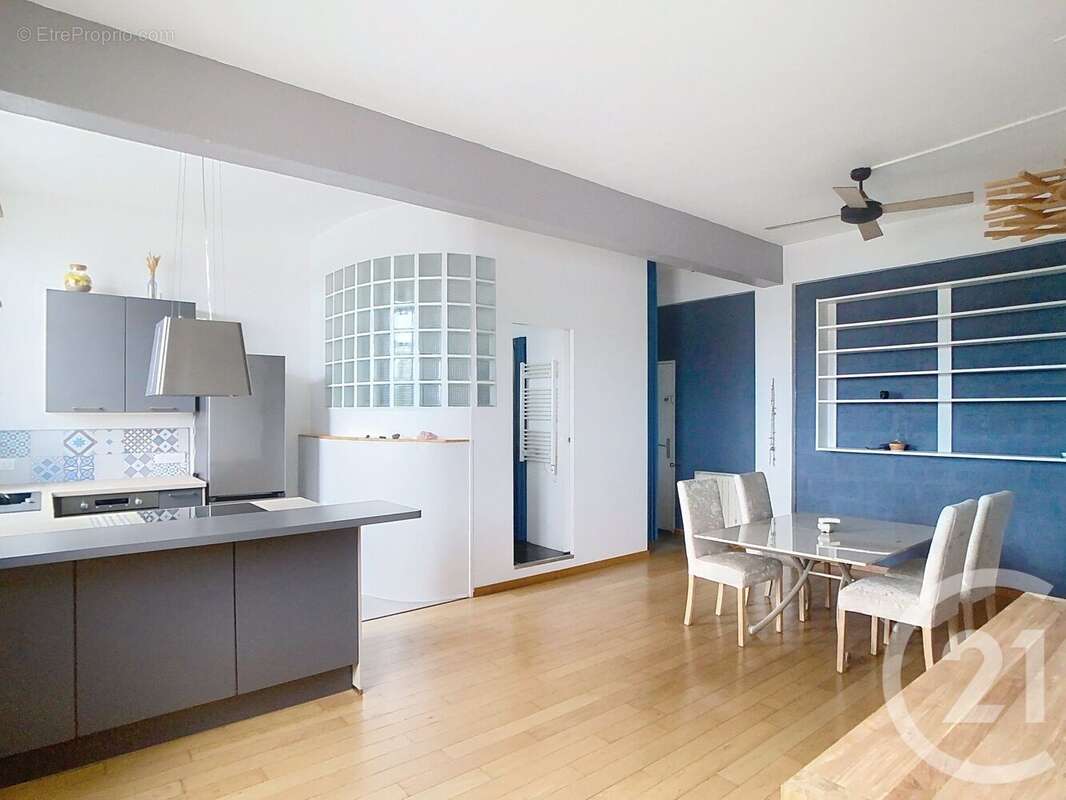 Photo 2 - Appartement à CHOISY-LE-ROI