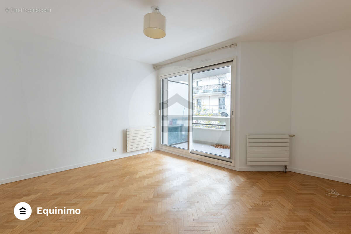 Appartement à LEVALLOIS-PERRET