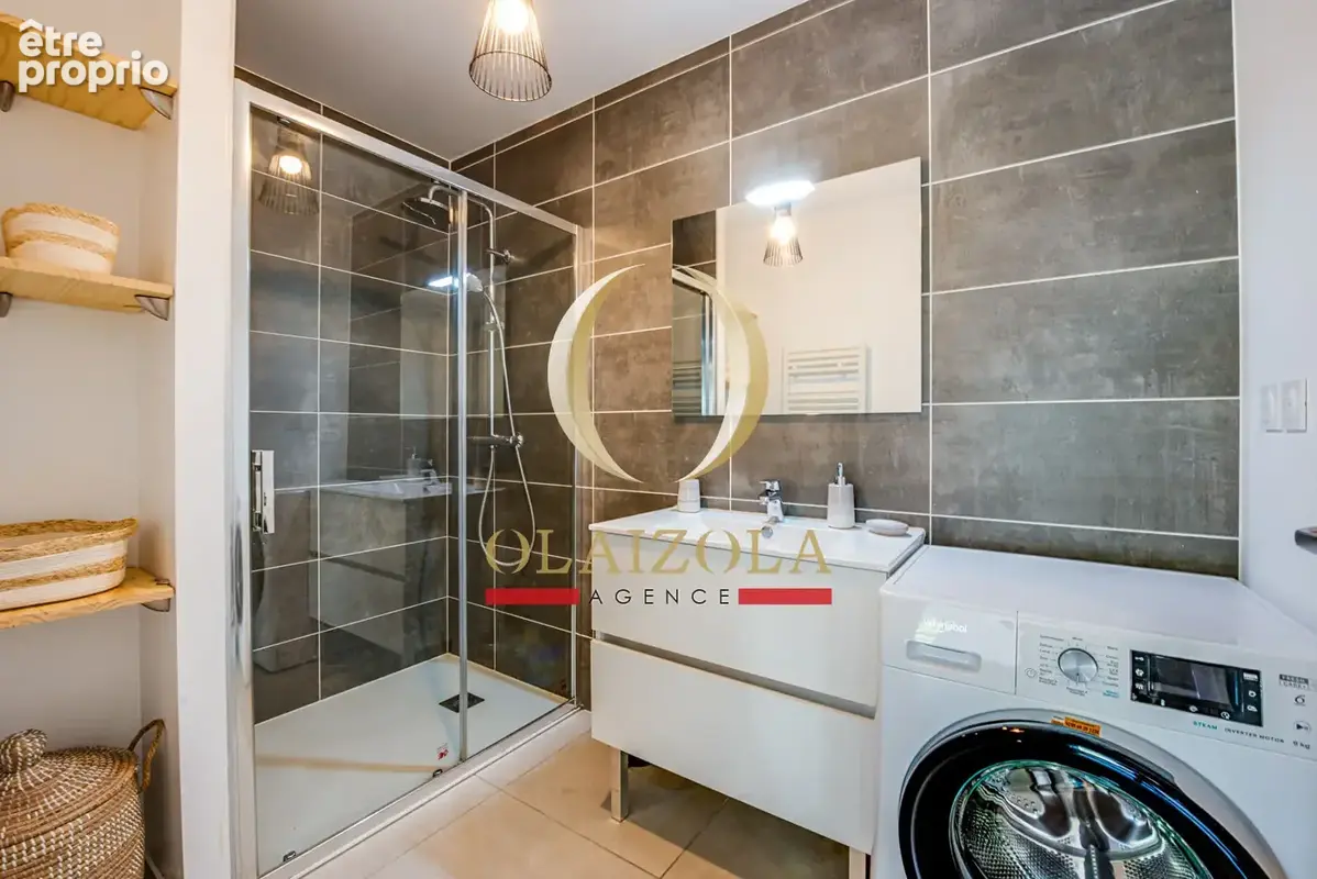 GUÉTHARY - Appartement 2 pièces meublé dans une résidence haut de gamme récente - photo 10