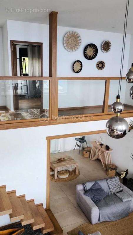 Maison à LES AVIRONS