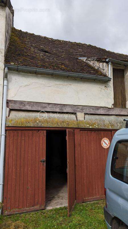 Maison à SAINT-GERMAIN-SOUS-DOUE