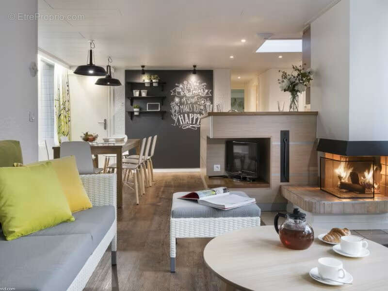 Maison à LES BARILS