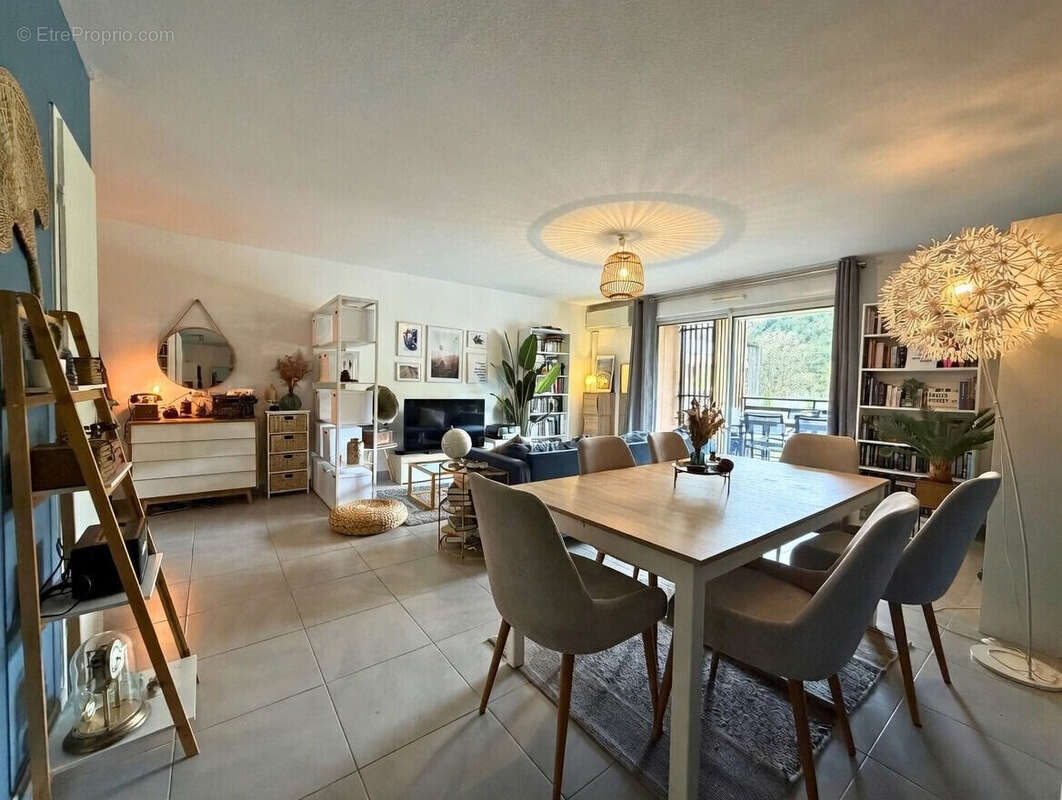 Appartement à GRABELS