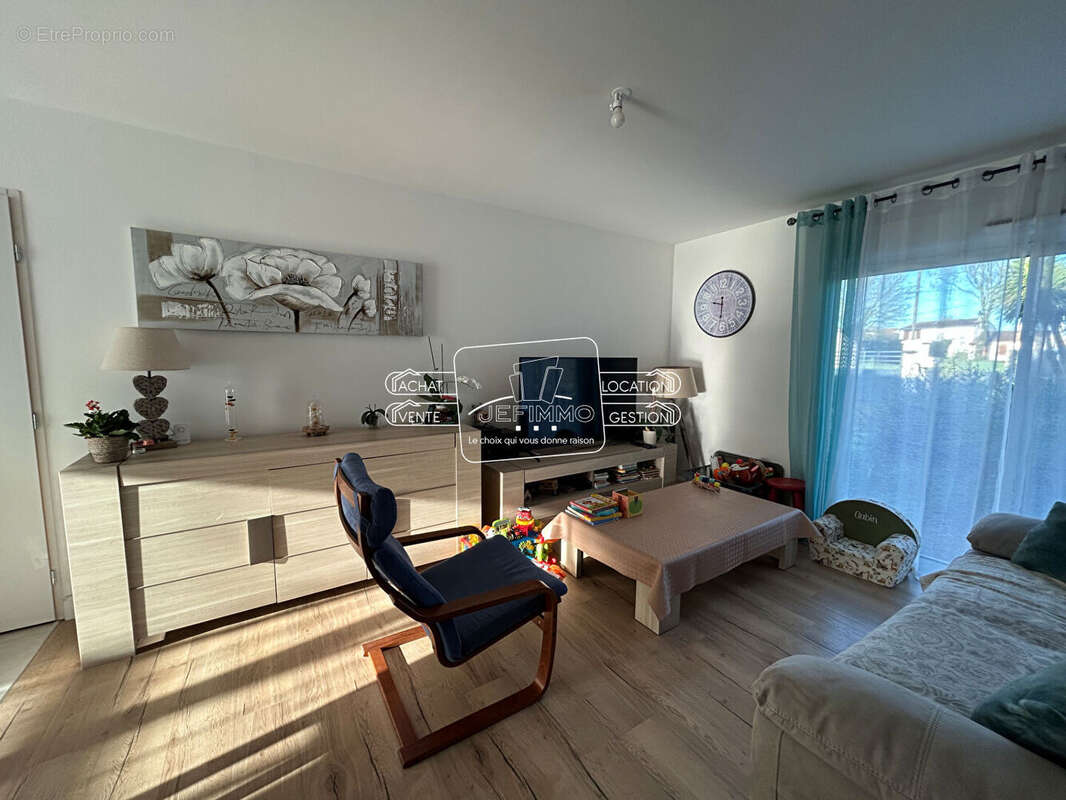 Maison à SAINT-JULIEN-DE-CONCELLES