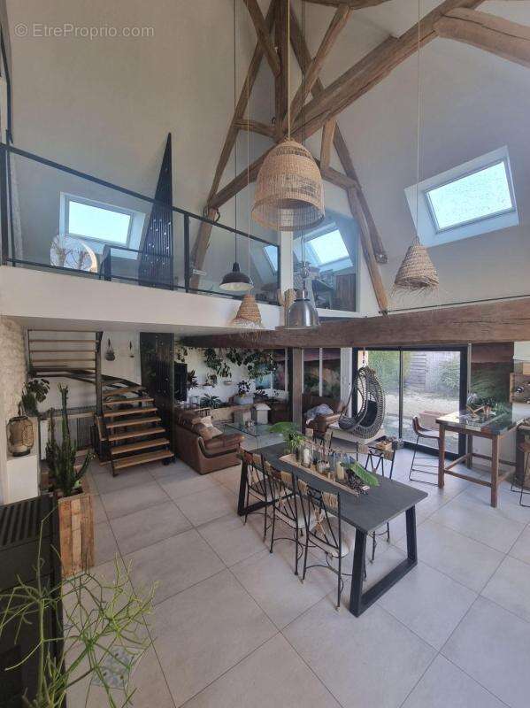 Maison à MACEY