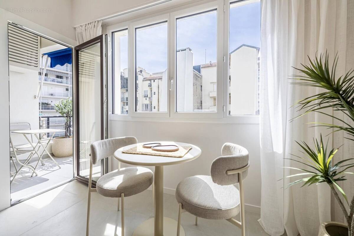 Appartement à NICE