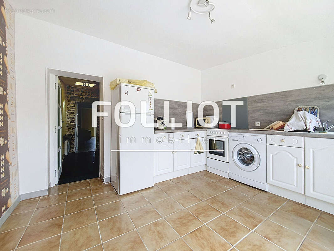 Maison de ville - Créances (50710) - A VENDRE - photo 3