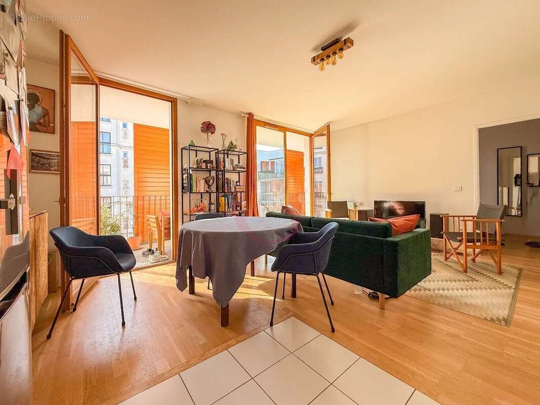 Appartement à BOURG-LA-REINE