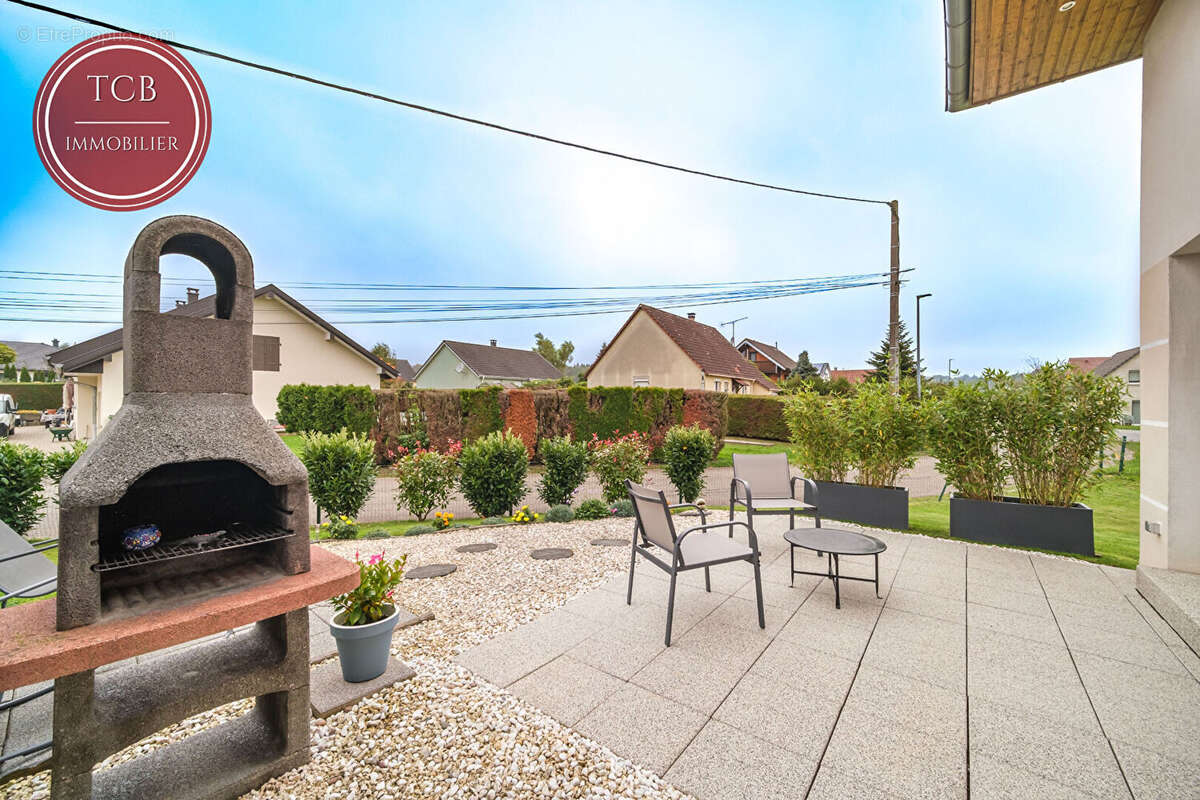 Maison à DANNEMARIE