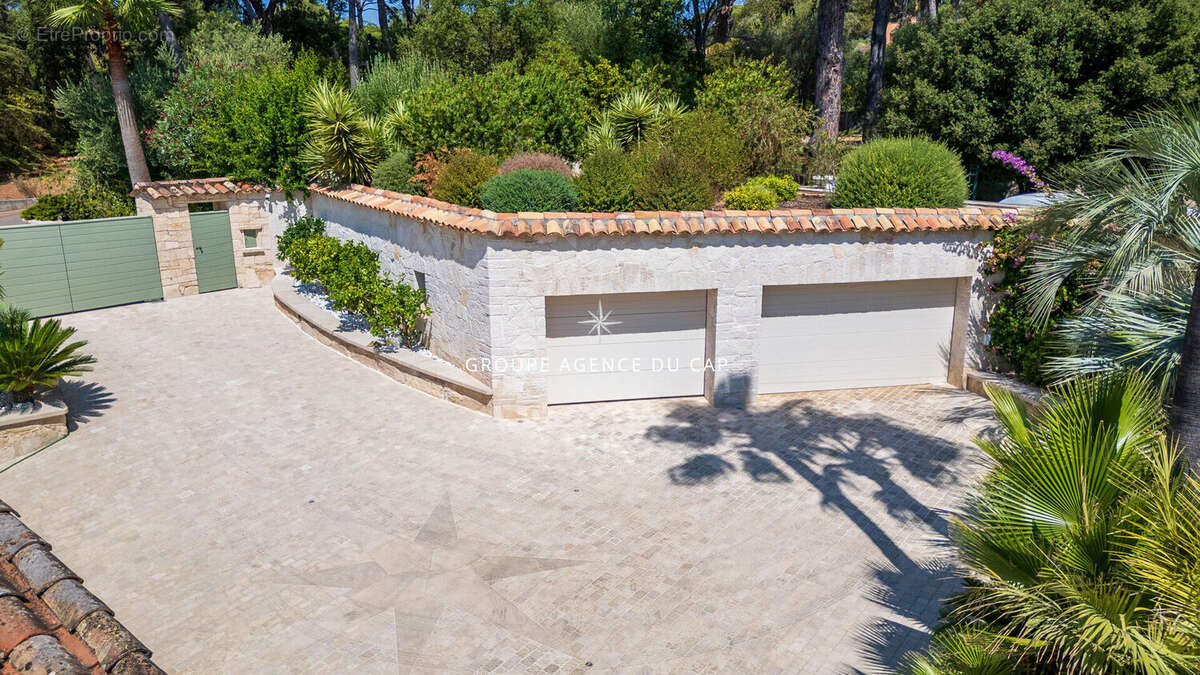 Magnifique villa en pierres au coeur des golfs avec piscine - photo 15