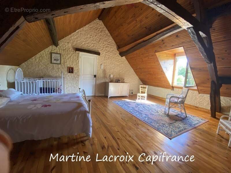 Maison à CORMES