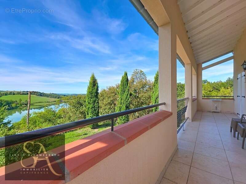 Maison à CARLA-BAYLE