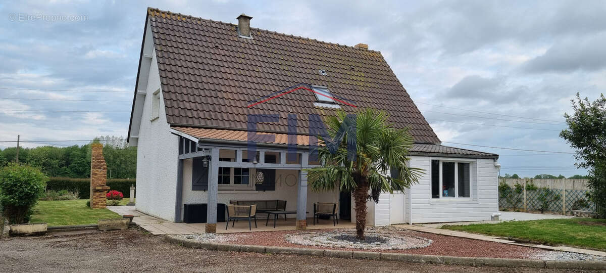 Maison à NEUFCHATEL-EN-BRAY