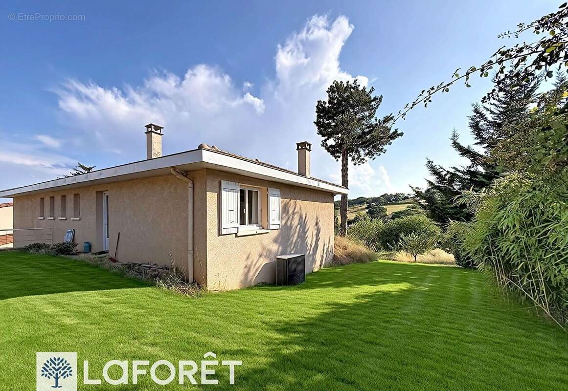 Maison traditionnelle de 104 m² avec sous-sol complet, terrain de 1 980 m² et très belle vue , Saint-Jean-des-Vignes - photo 2