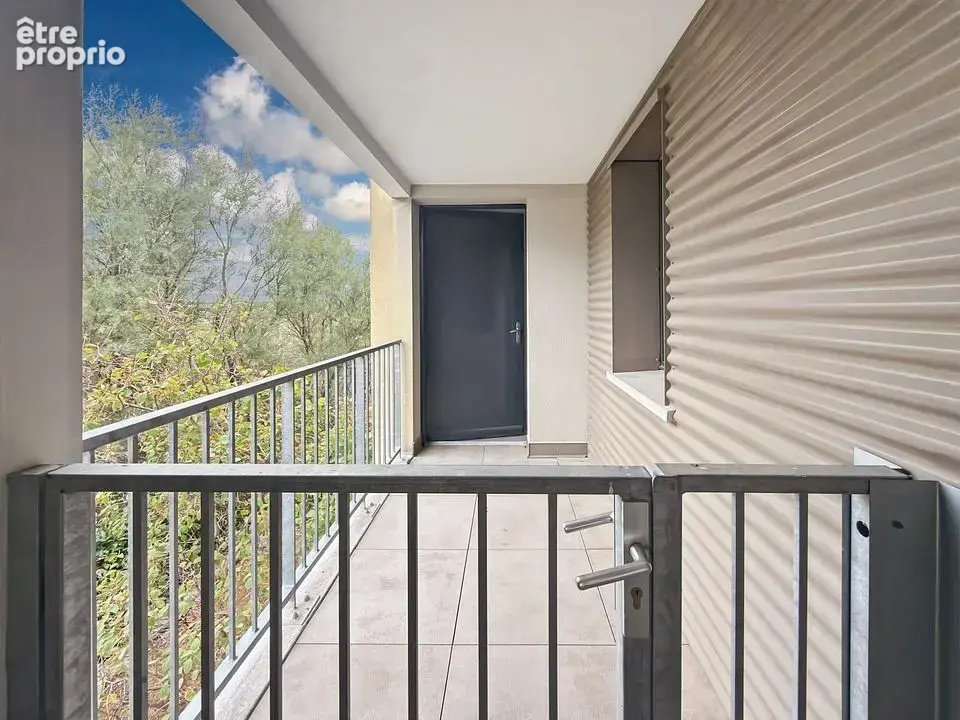 Appartement T4 avec deux terrasses + double parking sous-sol - photo 9