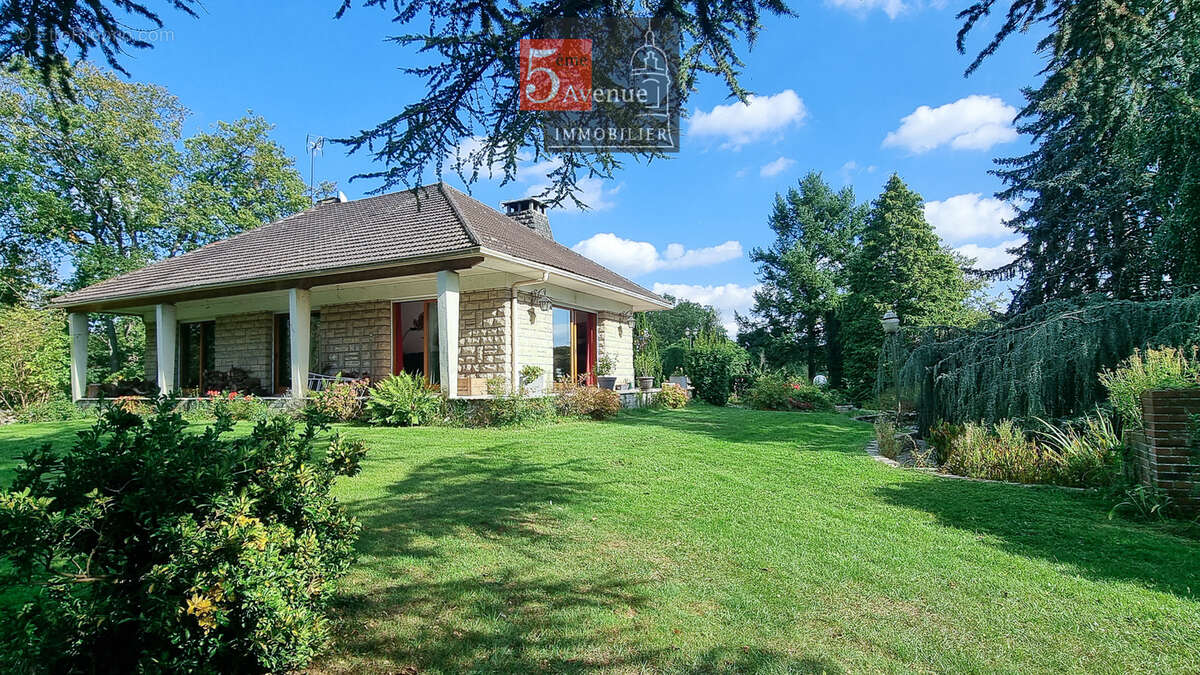 Maison à MORTEFONTAINE