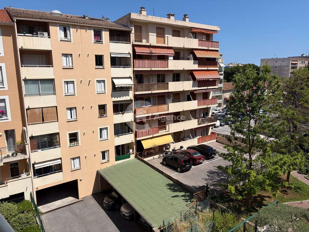 Appartement à CAGNES-SUR-MER