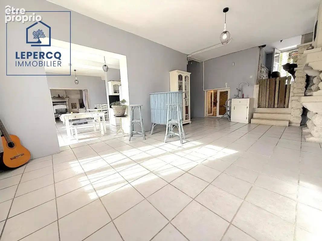 Maison 10 pièces 230 m² - photo 3