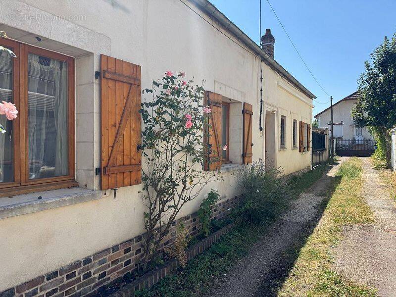 Maison à SENS