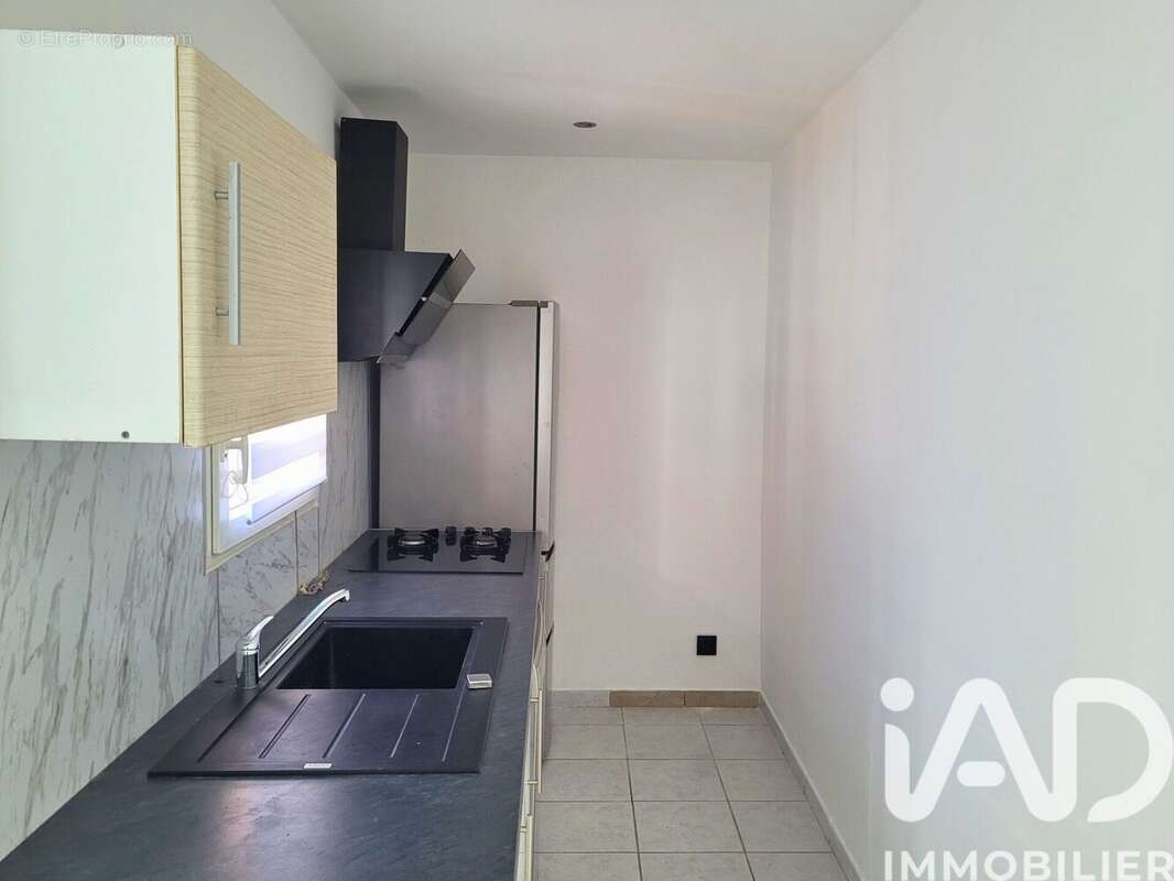 Photo 6 - Appartement à SAINT-MAXIMIN-LA-SAINTE-BAUME
