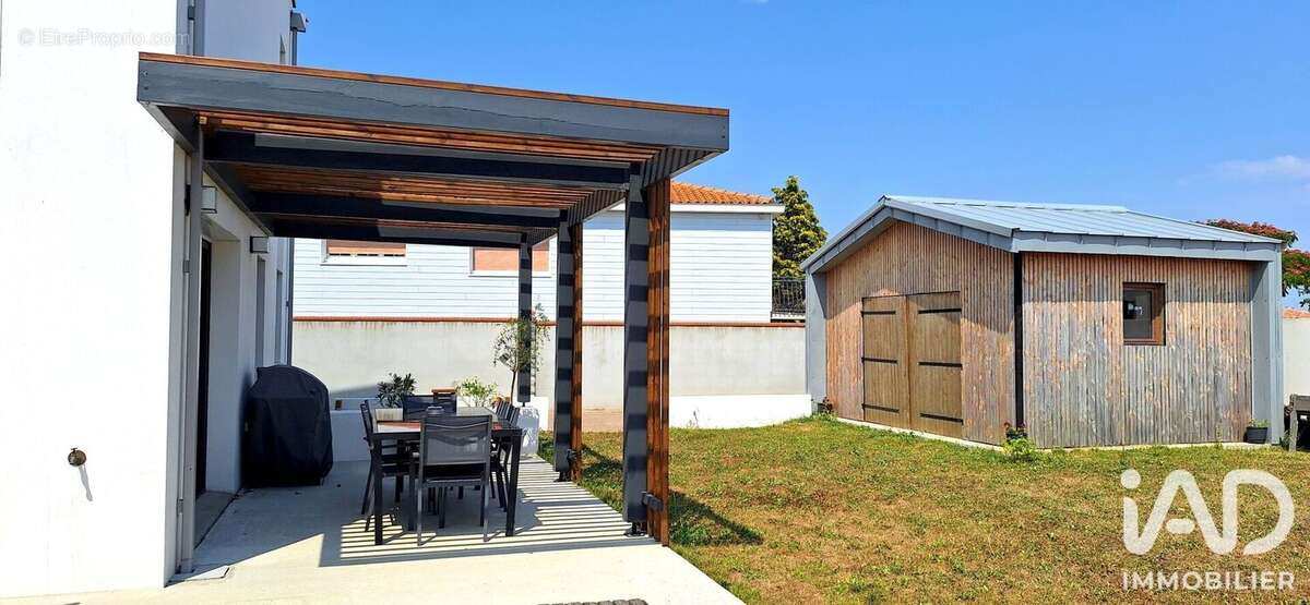 Maison 110 m² à Talmont-Saint-Hilaire  - photo 2