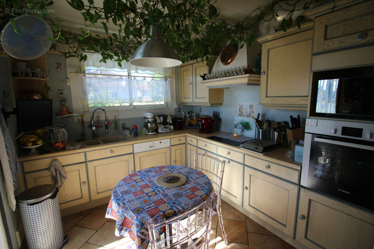 Maison à PUY-L'EVEQUE