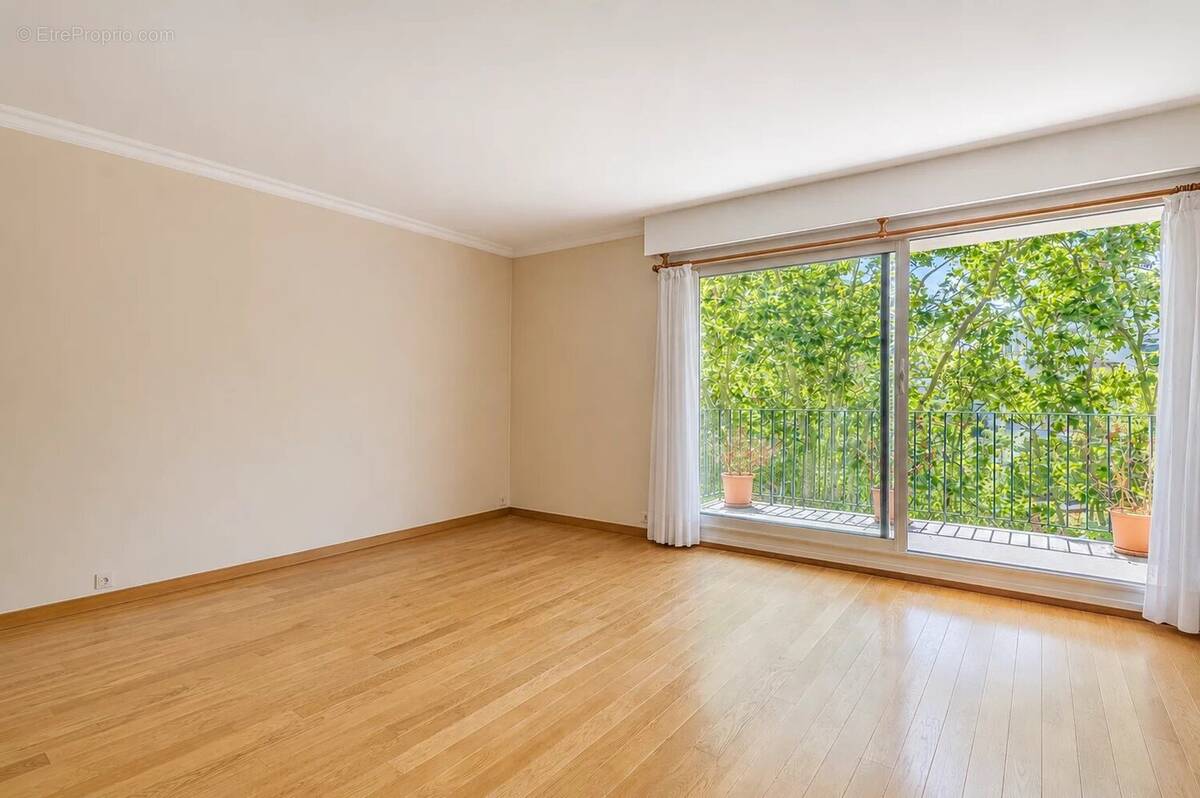 Appartement à BOULOGNE-BILLANCOURT
