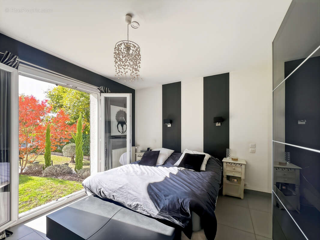 Maison à MARCOUSSIS