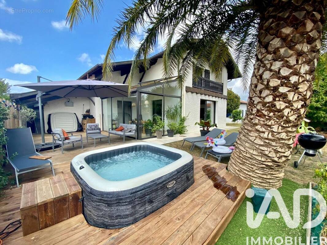 Photo 1 - Maison à ANGLET