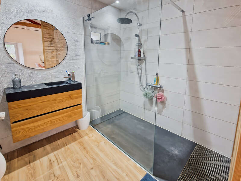 Maison à TONNAY-CHARENTE