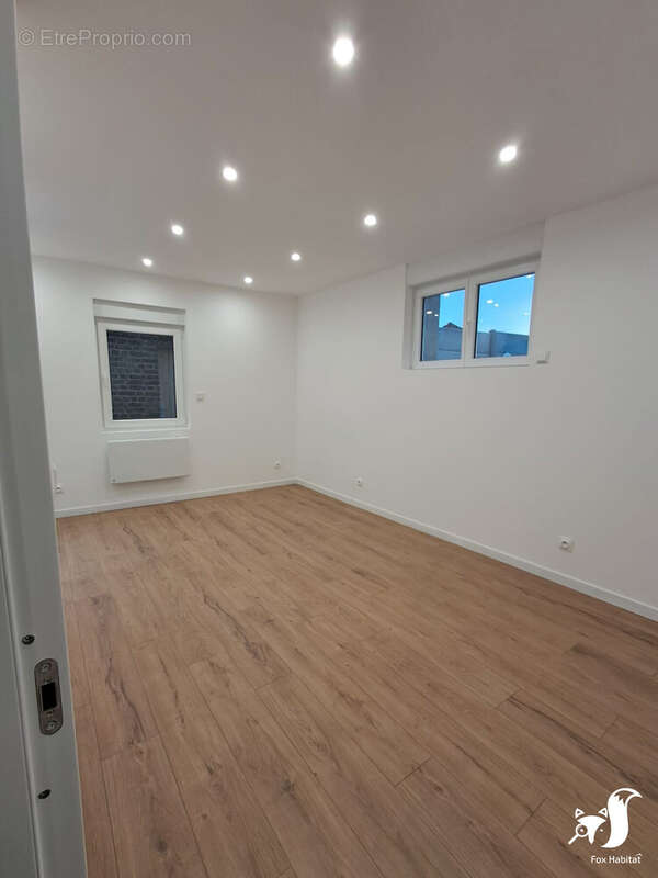 Maison à FONTAINE-NOTRE-DAME