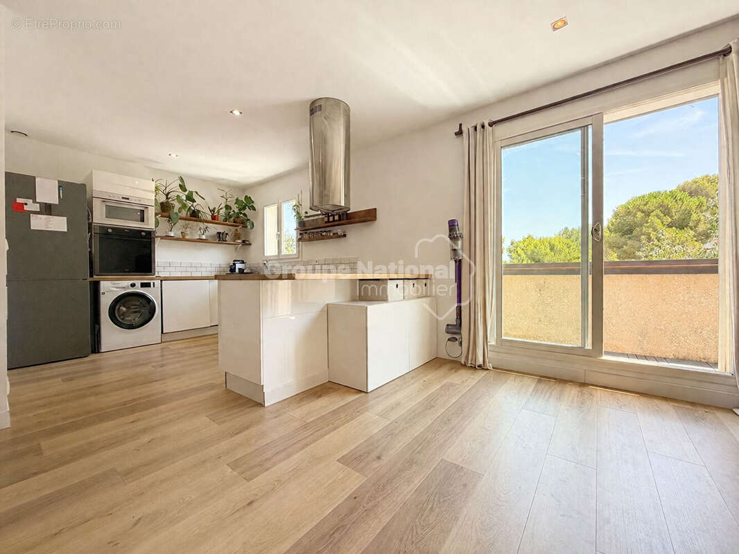 Appartement T3 avec balcon et places de parking privatives - photo 5