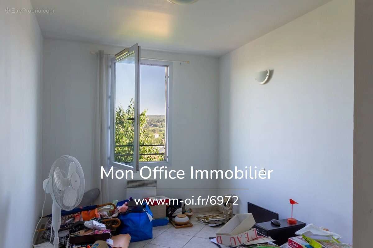 Appartement à MARSEILLE-11E
