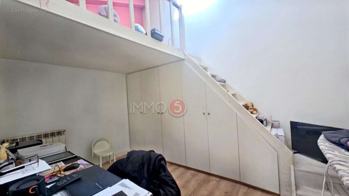 Maison à LES PAVILLONS-SOUS-BOIS